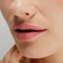 Load image into Gallery viewer, Liquid Linen Lipstick