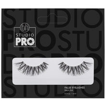 Load image into Gallery viewer, Studio Pro Lashes - M-202
